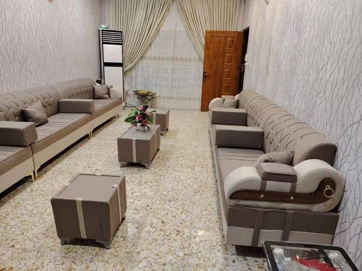 معمل حسين للتخم الدواوين 
نعمل بأحدث الطريقة الحديثة والالوان العصرية 
وتصليح كافة الاثاث وباسعار تنافسية 
العنوان السماوة منطقة 36 شارع السيد 
للاتصال وتساب 
***********
