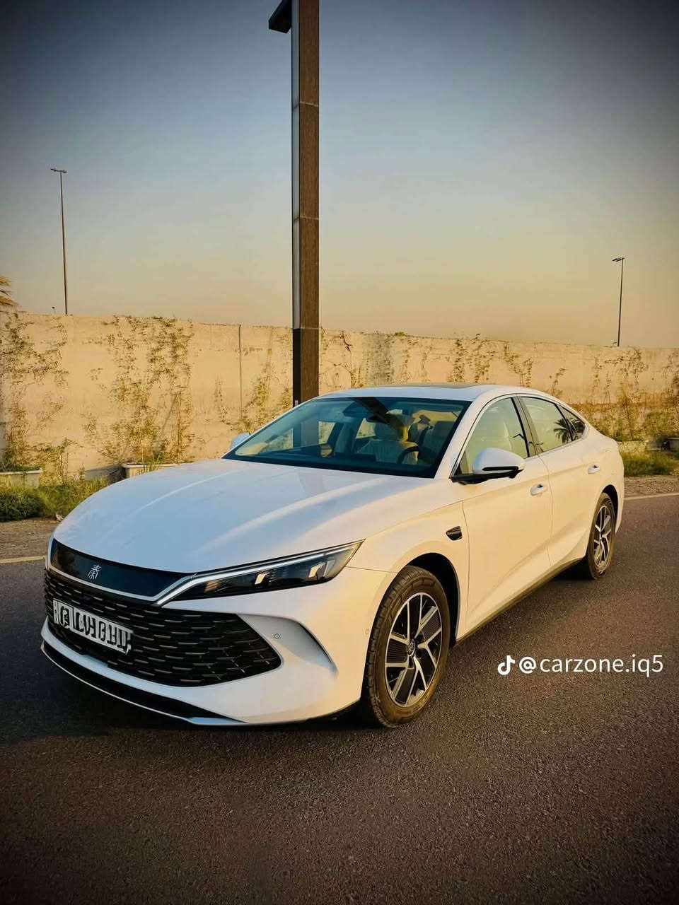 للبيع BYD 2025 كن L جديدة فووول مواصفات
السعر 30 مليون 

للاتصال ع ***********

المواصفات

1. بطارية 120 km

2. كامرات 13 محيطيه

3. بانوراما

4. داخل ابيض جلد

5. كرسي كهرباء

6. قيادة ذاتيه كامله

7. شاشه كبيره

8. رادارات محيطية 

9. حساسات امامي خلفي

10. ماشيه 9000 الكلي 

مكفوله كفاله عامة رقم بغداد

نص مكتوب في الصور:
- @carzone.iq5