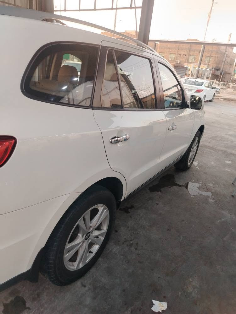سنتافي موديل ١١ بسمي للبيع مكفول بس بارد بالباب جهة اليمين *********** رقم دولي ذي قار مكان الناصريه خلف المستشفى العام ناصرية, ذي قار
