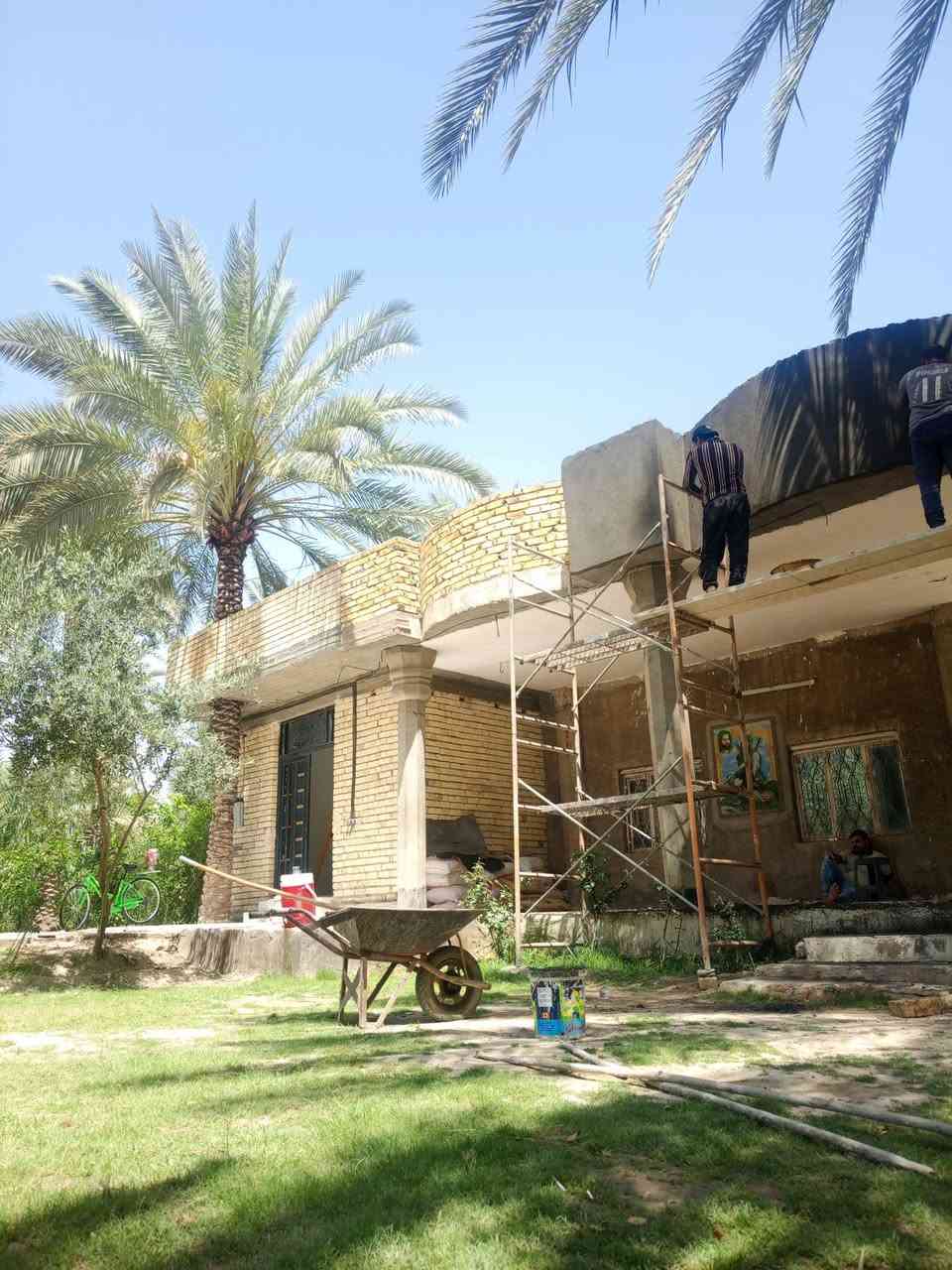 سلام عليكم مستعدون لصبغ الدور والبنايات والدوائر الحكومية وكافة الحديد بيبان شبابيك جملونات وكافة الديكورات شغل درجى أولى معه الضمان الحقيقي كادرنا يعمل بدقه بالعمل ويمتلك خبرة متكاملة على الراغبين للعمل معنا مراسلة الصفحة او الاتصال على الرقم نعمل في كربلاء ابو كيان ***********
