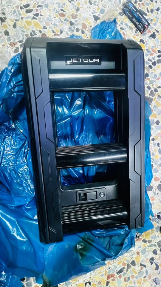 السلام عليكم عندي هذا درج او درع مال صفح مثل الي بصورة سعره 160   وبي مجال كلش بسيط مستعمل كلش بسيط بعده جديد وحيل نضيف مكاني الامين الثانيه الاستفسار على رقم ***********
