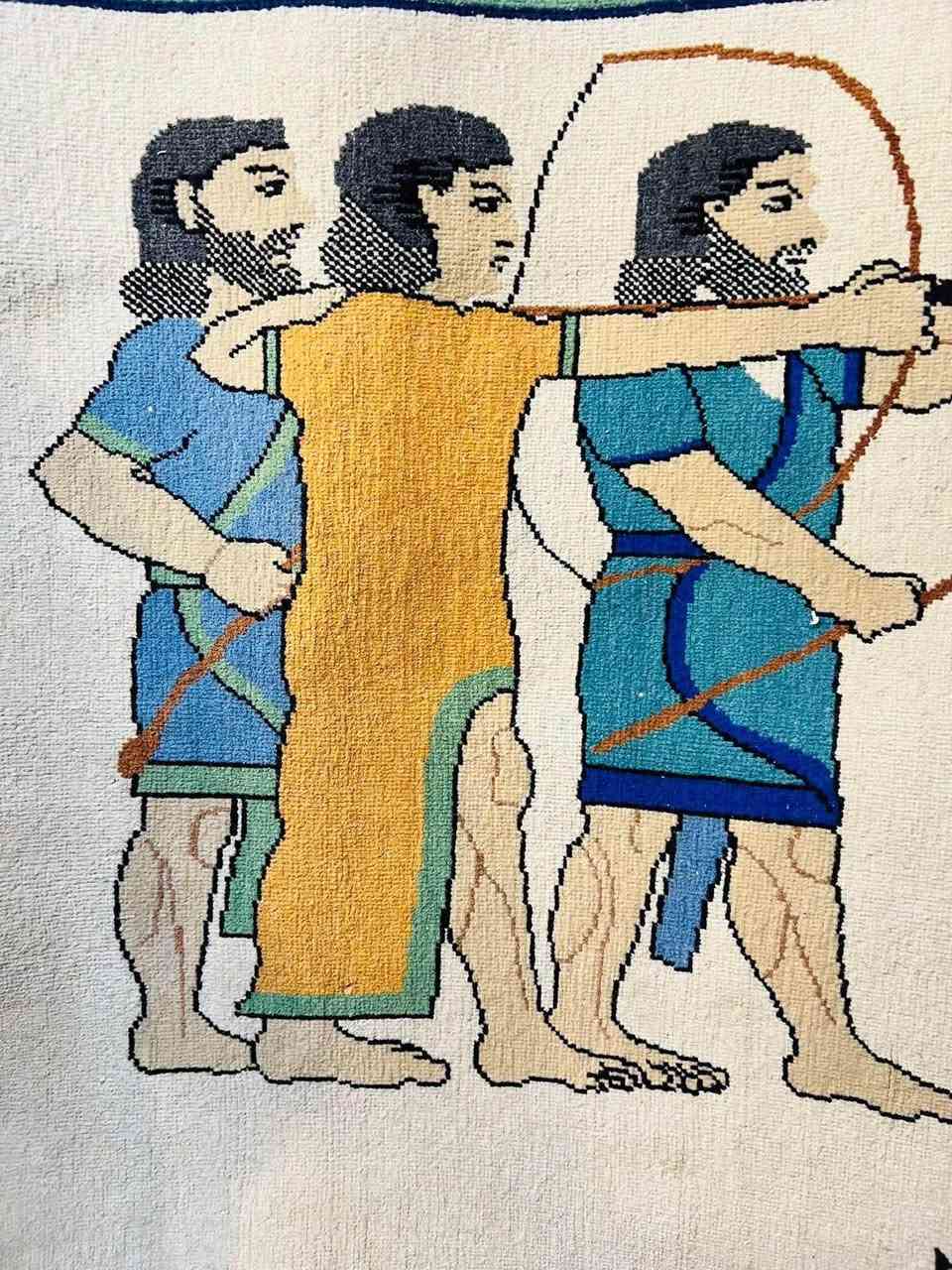بعدها لوووووك عمل يدوي اهل الاختصاص يعرفون هذا العمل اليدوي للسجون العراقية حجم كبير متر ونص في 90 سم للمهتم ***********
