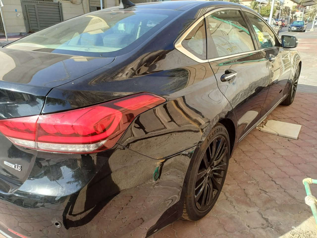 السلام عليكم
جنسيس G80 موديل 2015 محرك 6 سلندر حجم 3.8 رقم بصرة حرة تحويل مباشر حادثهة فقط بنيد مبدل وبيهة تعديل pdr بالداير الخلفيات بدون دواخل وبدون صبغ السعر 150$ وبيهة مجال للتواصل ***********
