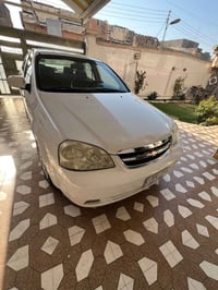 اوبتر • ٢٠١١ • باب سايق صبغ