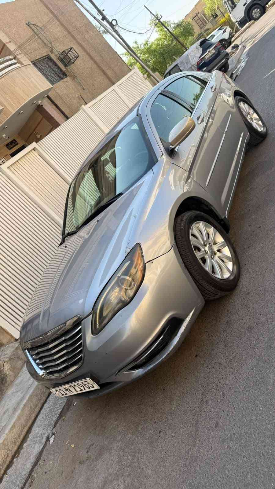 كرايسلر C200  موديل 2013 مكينه 2400 
سنويه بسمي العنوان شارع فلسطين
تبريد ثلج ❄️ (السعر 68) ***********
مكينه كير خير من الله 
حداديه تخم تاير باتري تراي نعمه 
 كهربائيات كلشي شغال بلسياره اوبلخير علياخذه 
سونر مرفق بلصور

