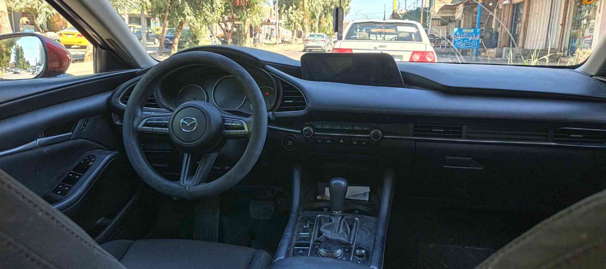 بيع او مراوس 
مازدا زوم ٣ موديل ٢٢ رقم سليمانية شرط التحويل 
فول بدون سلايت محرك ٢٠٠٠ مكينة وكير شرط ماشية ١١٣ كيلو 
سعر مناسب حيل ٩٩ وبيها مجال وماكو بهاي الاسعار شراي خابر على هذا الرقم
***********
***********
مكانها موصل
