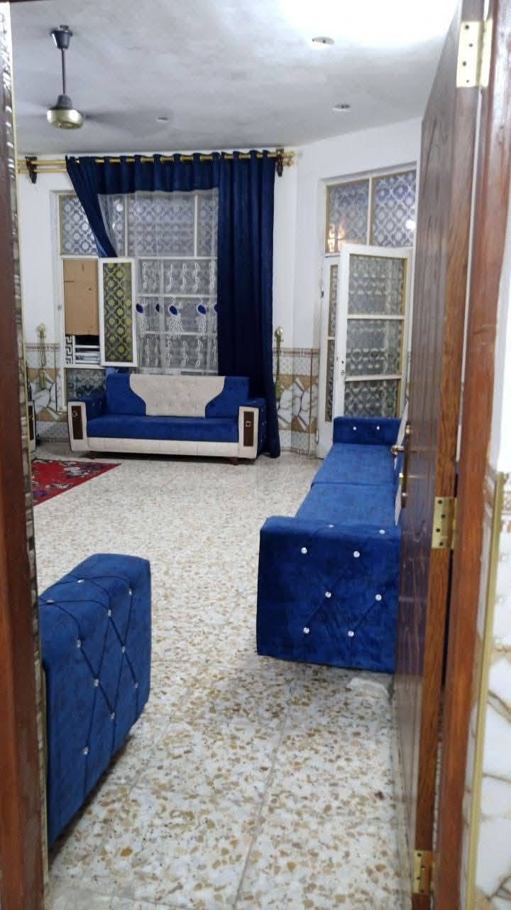 دار للبيع تاجي 24ابوعظام مساحة 200 متر نزال20واجه10
طابو زراعي سند 25

 الموقع كاع علي راضي شارع 7 كافه الخدمات متوفره

البيت مفول من عده الطرمه فقط

يحتوي على استقبال 6×5

قرف نوم عدد2 /   4 × 5

الصاله 4×6 البيتونه على كبر الصاله

مطابخ عدد2 البارد 4×450 والحار 4×2

حمام 🛀 عدد2 واحد ارضي واحد داخل البيتونه مخزن

مناور عدد 2 +طرمة كبيره و حديقة داخل المنزل 

الاستفسار اكثر اتصال علق يجيك الرد والسعر 

على ارقام الهواتف /

***********  واتساب بي
*********** اتصال فقط
@إشارة
