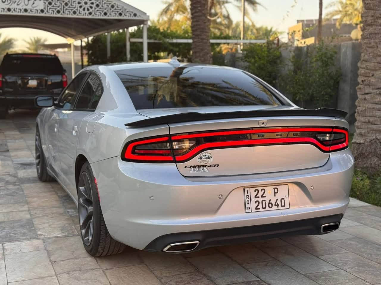 سلام عليكم للبيع جارجر موديل 2023 نداء الاخير رقم اربيل باسمي تحويل مباشر سياره فول مواصفات عده الفتحه رادار امامي جانبي نقطه عمياء خزن ميموري كشنات  كهرباء تدفئه تبريد كشنات جلد استيرن تدفئه حداديه امامي خلفي مال سكات باك ابلادي من شركه استيرن حرف D شفتات استيرن حادثه جاملغ امامي مبدل ومصبوغ وحافه الباب مصلح نفسه وبارد كد شبر بلباب الوره الصدر  صور الحادث بلمنشور 
السعر 240 وبيه مجال شي بسيط الاستفسار 
***********
