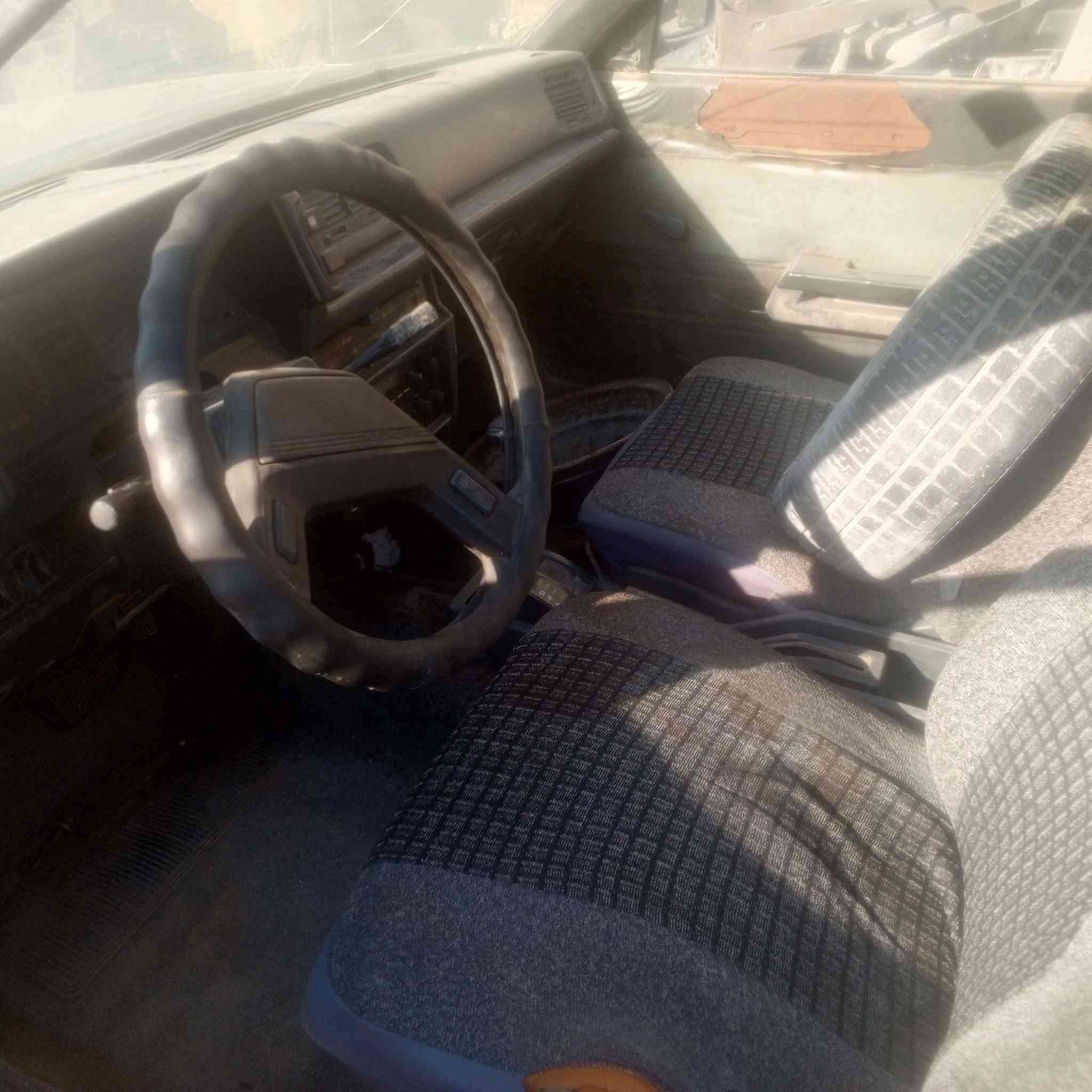 كرونه معوقين تفصيخ اليحتاج غراض  بلخدمه   وهاذرقمي غير متواجد ع نت ***********0 فصخ وخذ عيوني الف عافيه
