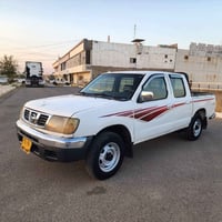 نيسان بيكاب • ٢٠٠١ • شمشمل