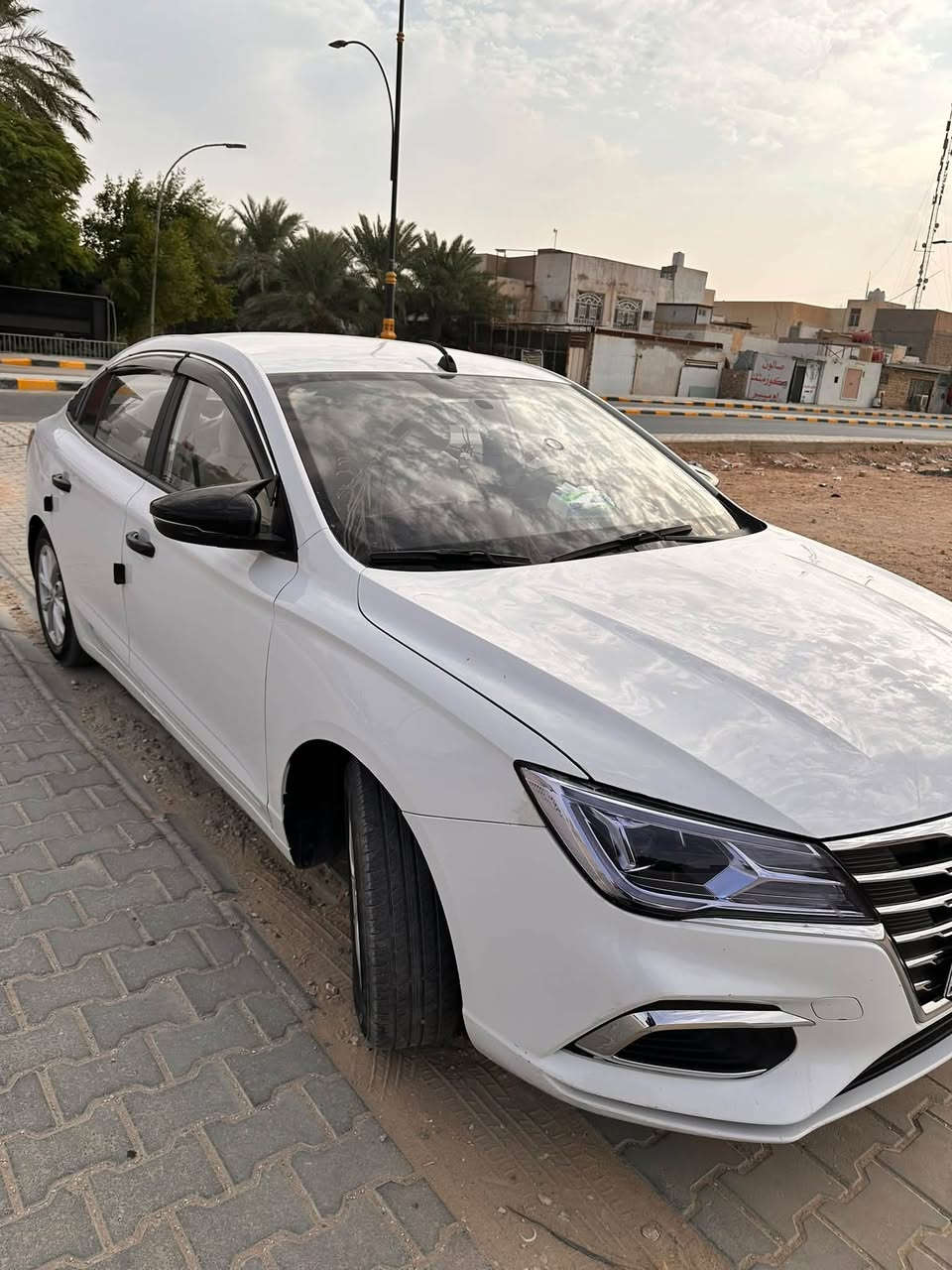 ام جي 5 • موديل ٢٠٢٤ • ٩٥٠٠٠ كم