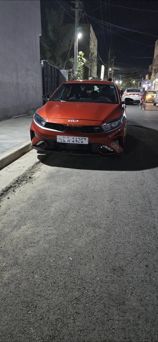 🚘 كيا فورتي GT-Line موديل 2024 – وارد أمريكا للبيع
📍 عداد الكيلومتر: 69,000 كم (قابلة للزيادة) 🔧 الحالة الفنية:
• كير، محرك، وتبريد بحالة ممتازة جدًا
• الضرر محدود: صبغ الجاملغات الأمامية وربع الجاملغ الخلفي مع تكحيل بسيط في الباب الأيمن
✨ المواصفات: كاملة باستثناء فتحة السقف
💰 السعر: 140  ورقة
📞 للاستفسار والاتصال:  ***********
