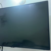 شاشة بلازما • ٤٣ بوصة • النجف شارع حنون