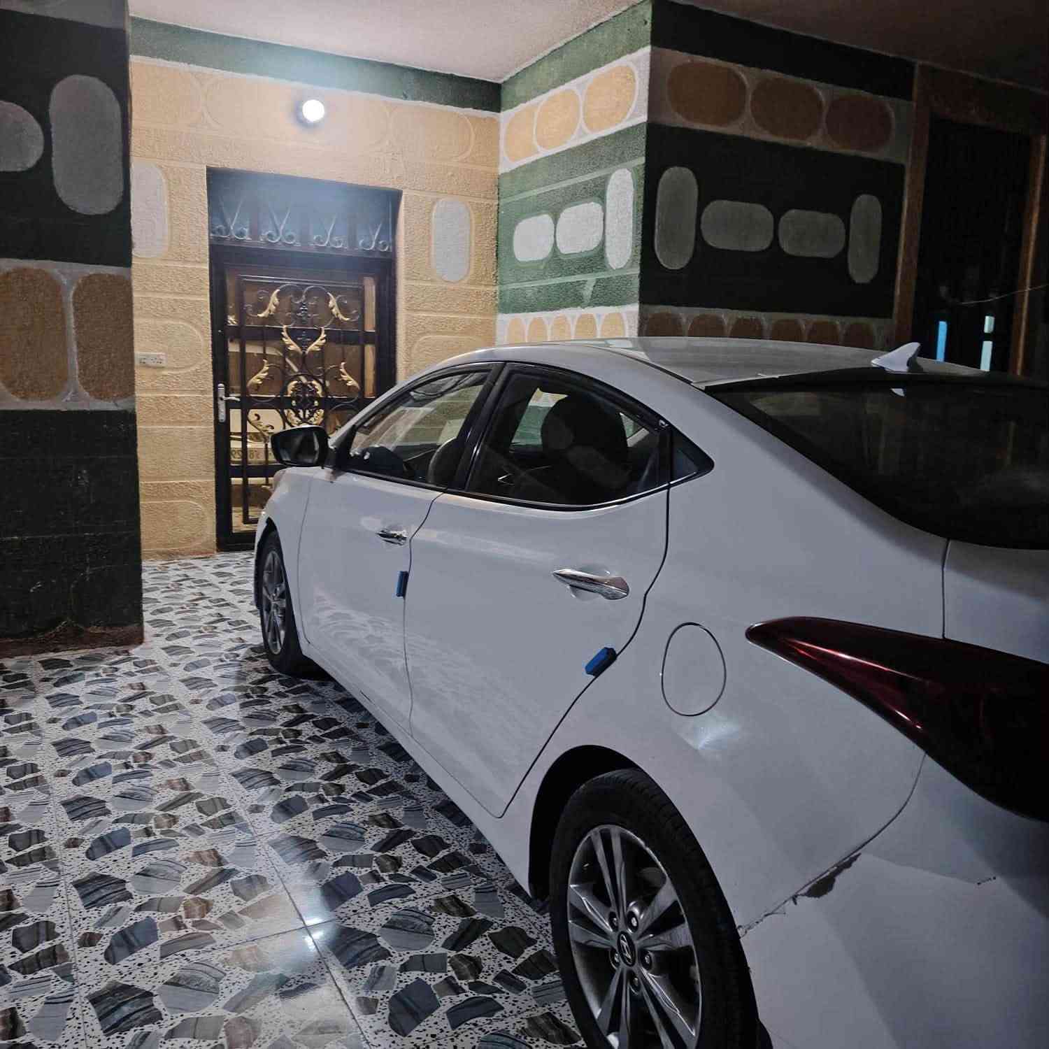سلام عليكم النترا  ٢٠١٥ للبيع سياره خليجي سياره حيل نضيفه تخم تاير صدر امامي خلفي تحويل ثاني يوم رقم بغداد نكليزي مكان السياره الرمادي زنكوره   سونار ويه صور مالته 
تصال هـ. ‭

‭.   ***********‬
