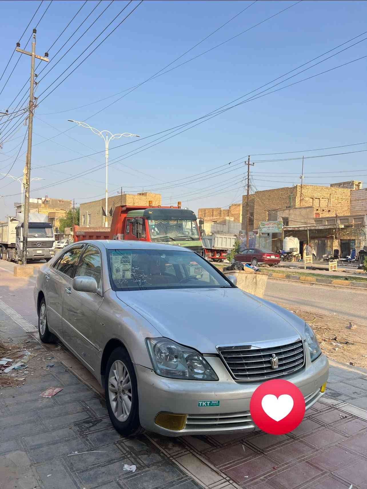 سلام عليكم 
شاهينه للبيع 2005 
كصه جنطه 
متومه شمالي طبق لأصل 
سياره انضف من صوره 
جاهزه للخير 
تبريد ثلج ❄️ 
حداديه جاهزه 
كهربائيات كلهه شغاله 
سعر 31 الله شاهد بلاش بس متوازي عله بيعته 
*********** 
شطره
