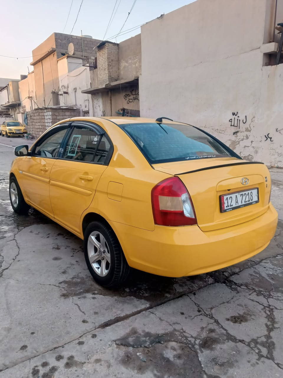 سياره اكسنت موديل 2011
رقم نينوئ انكليزي سنويه لي 2029 
بدون ضرار فول عادي 
مكينه 16  المكينه بيها تنقيص قليل جدن
طخم تاير جديد باتري جديد سياره جاهزه 
كبل عشارع مال رزق السعر 89 وبيها مجال قليل 
***********
محمد الصفاوي
