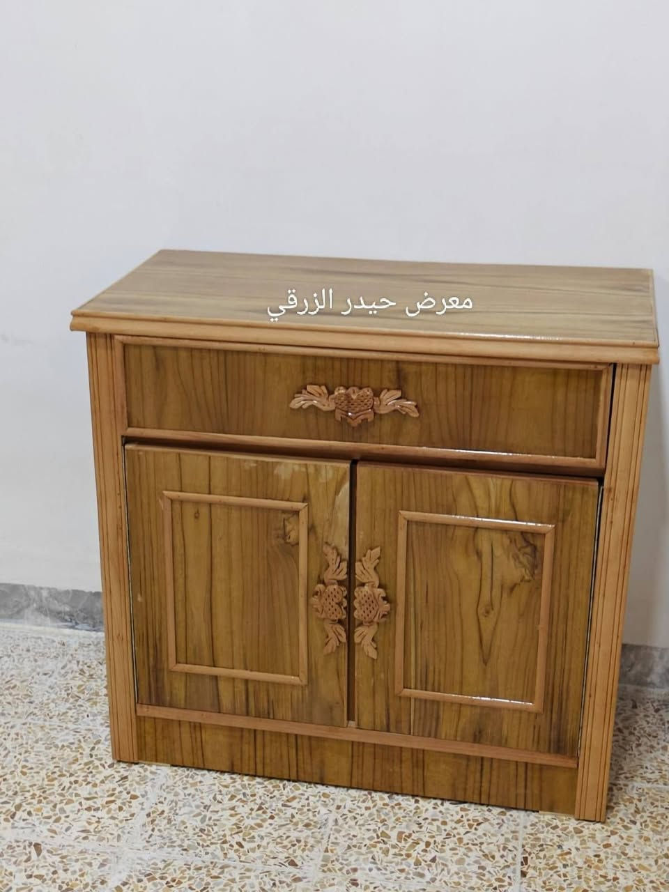 غرف نوم نقد و بالتقسيط على12و 18 شهر بدون مقدمة
خدمة استبدال الغرفة القديمة بغرفة جديدة مع الاتفاق على الفرق
العنوان الموصل الأيمن الصناعة القديمة اليابسات 
لمزيد من المعلومات التواصل على الرقم
*********** يوجد واتساب
المشمولين بالتقسيط جميع الموظفين والمتقاعدين وابطال الدفاع والداخلية
