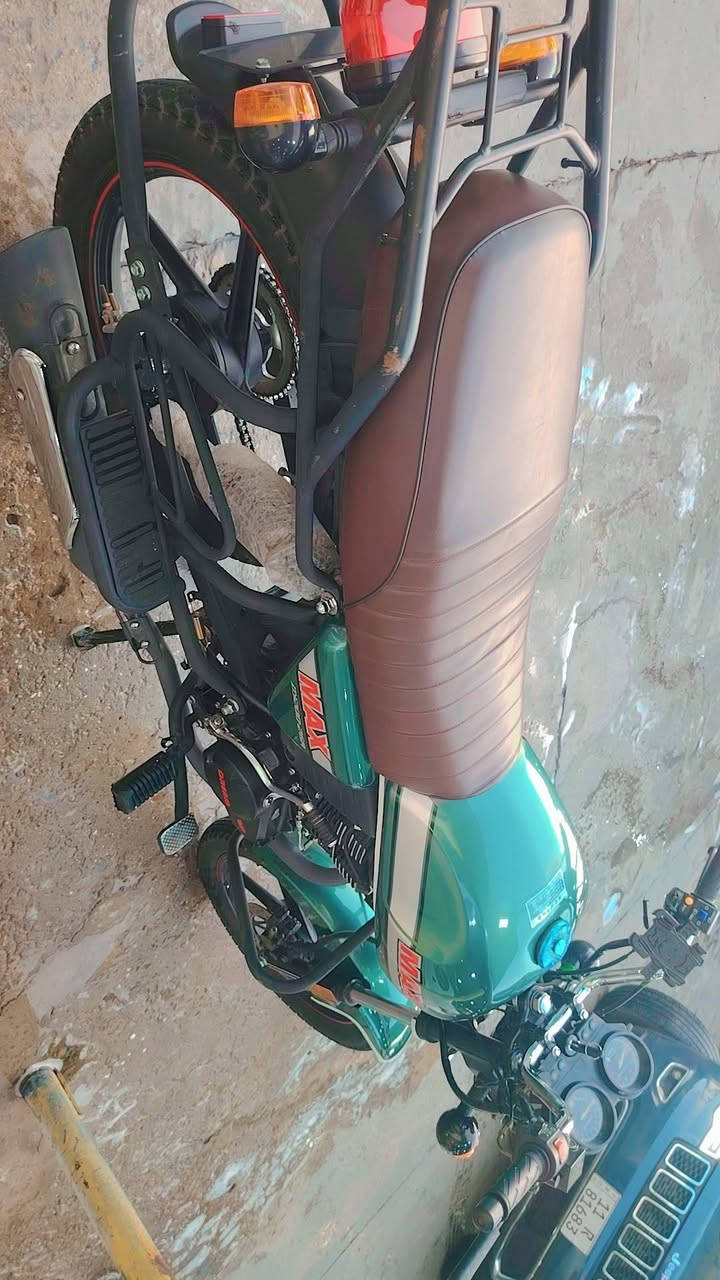 ديون 2026 صاله شهر من طالعه لبيع الدراجه جديده مكاني حله مركز مدينه سعر ١٦٥٠ وبيه مجال الاستفسار على الرقم ***********
