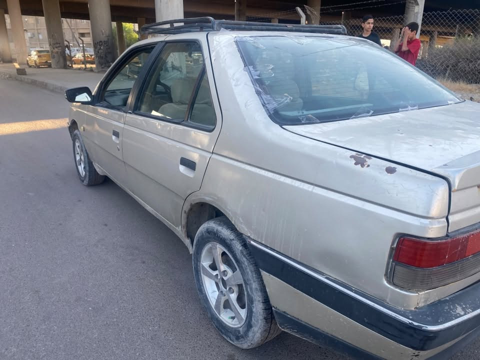 البيع بيجو جاهزه كير محرك كورله تبريد شرط بس غاز رقم بغداد بسمي السعر 22 بيه مجال قليل ***********
