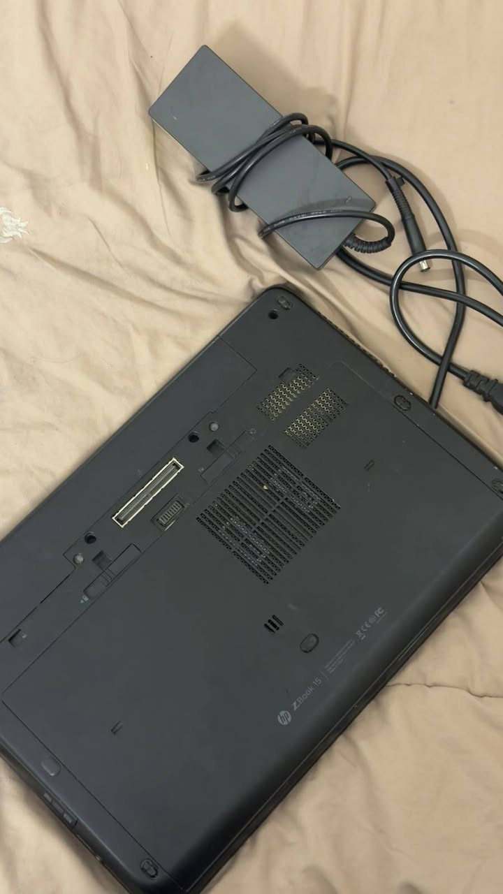 HP ZBook 15 • i7 4800 • رام 8جيجا