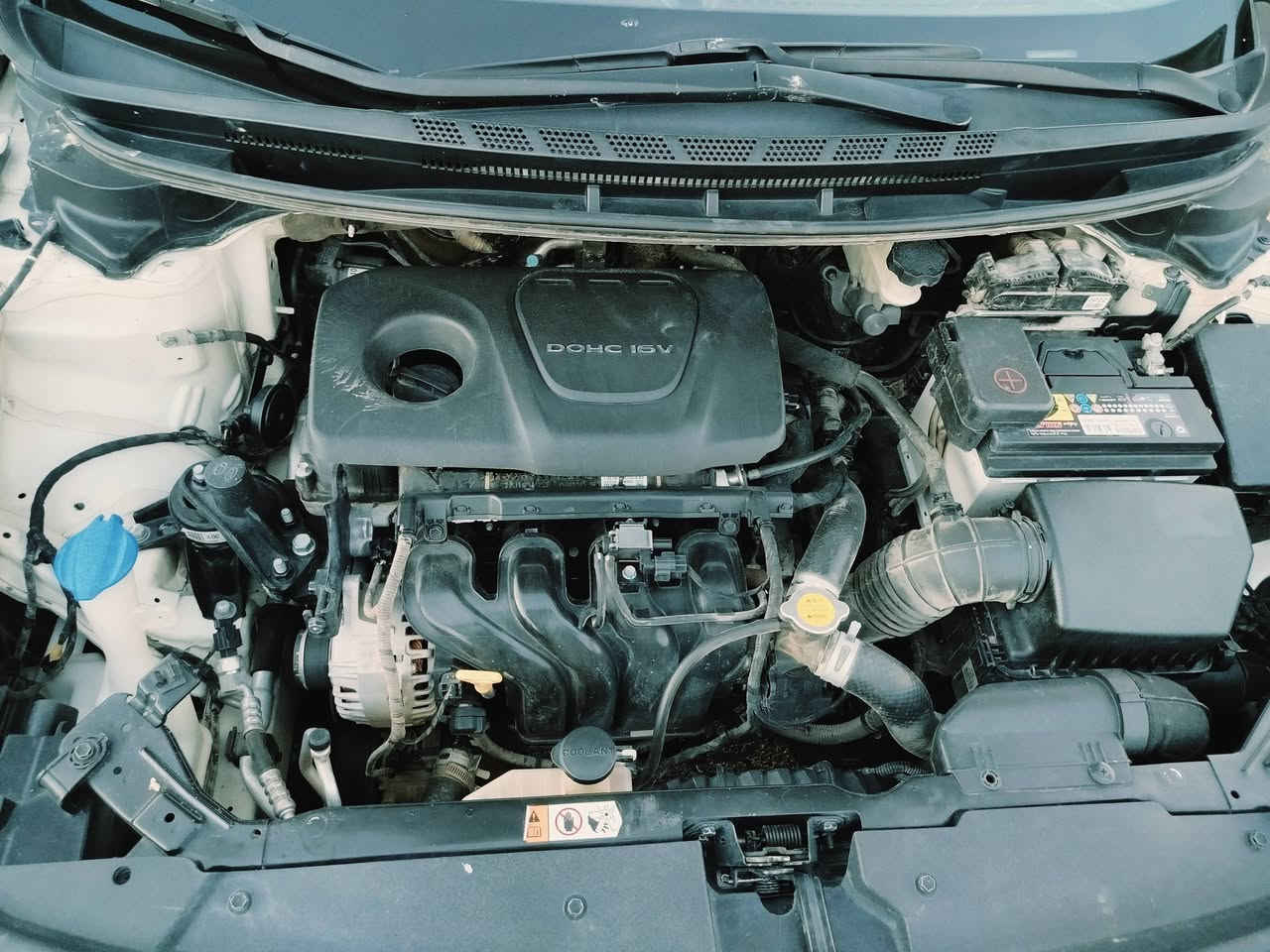 السلام عليكم كيا سيراتو موديل 17 
خليجي محرك 1600 سياره جاهزه 
 بيها صبغ جاملغ خلفي اوبنيد مبدل بلادي بدون دواخل 
 رقم ربيل انكليزي تريد وكاله تريد تحويل 
 السعر 117 سونار داخل المنشور 
 مكان السياره واسط 
***********
