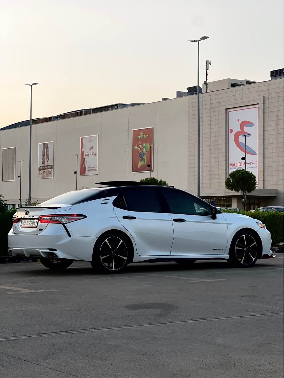 Camry XSE 
206$
کامری ٤ پستۆن مواسەفات پانۆراما ، شاشە و کامێرا و حاسە ، کوشن هیتەر و کارەبا ، بەصمە ، تەحەکوماتی سوکان ، تحدید سورعە و خەت و راداری جادە ، ئەوتۆ برێک ، سێ مۆدی لێخوڕین (ئیکۆ،نۆرمال،سپۆرت) 
گێڕ و مەکینە بەشەرت بێ سەرف و دوکەڵ و بوخار و نەکراوەتەوە ، 
هەموو گیانی بە شەرت 
90,000 ڕۆشتوە و دوو دەرگا و پەڵەیەک بۆیاخی هەیە بێ ناو گرتن ، پشت و پێشی کەپسە ، ناونیشان سلێمانی 
بەکرەجۆ ***********

کامری فول مواصفات : ٤ سلندر ،بانوراما، شاشە و کامیرا و حاسە 
کوشنات هیتر و الکهرباء، بەصمە،تحکمات سکان ، تحدید سرعە و خط و رادار شارع ، ئوتۆ بریک ، ئیکۆ،نورمال،سبورت،
کیر و المحرک بشرط مامفتوح بدون صرف ،بخار ،دوخان، 
ماشی ٩٠،٠٠٠ ، بیە قطعتین باب سایق و خلف بدون دواخل 
عنوان : سلیمانیة : بکرجۆ *********** السليمانية, العراق

نص مكتوب في الصور:
- 11:48
- 2:11
- Messenger
- CHECK VIN HISTORY
- CHECK NOW
- VINSPY
- Check Car
- Odometer KM ($9)
- >
- i
- > Back to top | Lot details
- Vehicle Information
- poctra.com