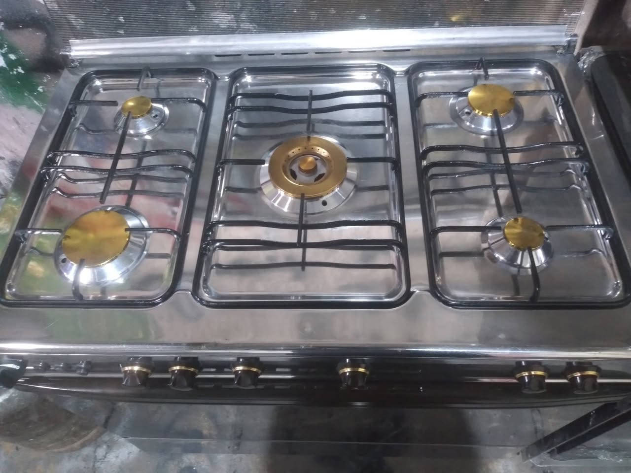 طباخ كريازي ابو وجه الستيل
بيع وشراء مراوس طباخكم جبير او صغير 
***********
العنوان بغداد العبيدي
