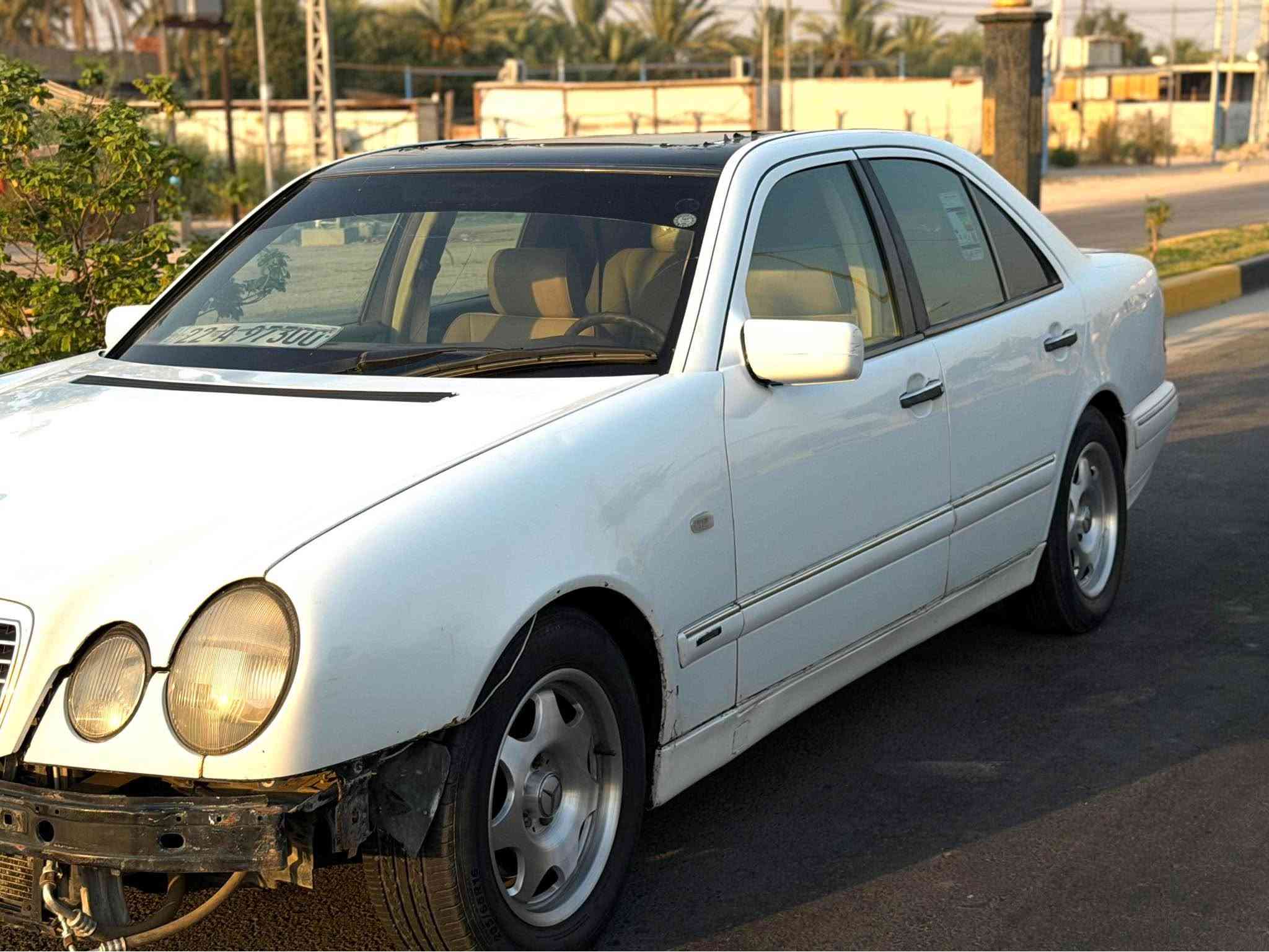 السلام عليكم للبيع وبسعر مناسب

مارسيدس ام عيون موديل 1995 رقم اربيل تحويل مباشر 

فول مواصفات فتحة كشنات جلد بلاد مواصفاتها معروفه 

حجم  320V  محرك خراطيم المرغوب بلادي مبدل جديد بالضمان 

كير اوتوماتيك بلادي اصل D4

مصبوغه عام جماليه فقط مكفوله من اي عيب شرعي ضررها دعاميه اماميه وطخه بالجاملغ موضح بالصوره بعده ممصلح 

للاستفسار الاتصال + واتساب

المكان/كربلاء الحسينية

*********** كربلاء, العراق
