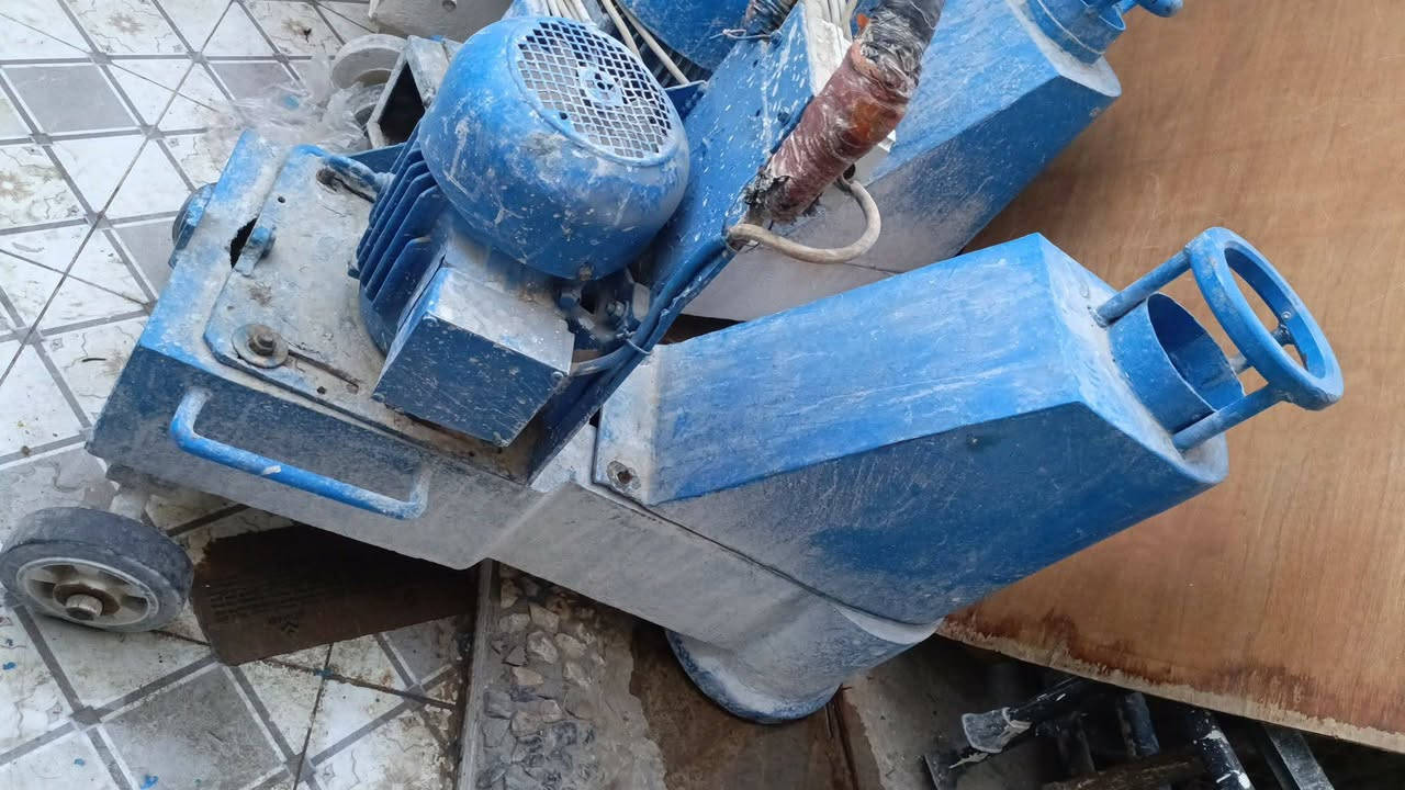 جلايات للبيع 5ونص و7 ونص
***********
