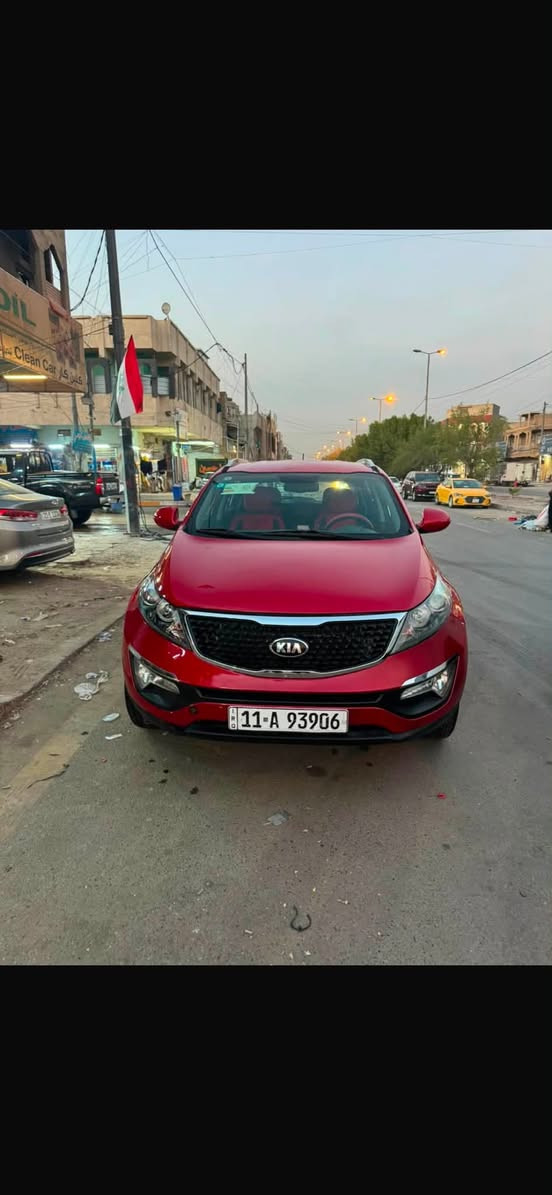 السلام عليكم
للبيع سبورتج موديل 11 خليجي بيه صبغ قبغ جنطه وبنيد مكينه 2000 دوش السياره جاهزه من كلشي دوشمه  كير مكينه صدر تايرات كله جديد  تبريد منضومه جديده مكانه الحريه الدولعي 
للبيع او مراوس باحدث
اي ستفسار على رقم 
***********
