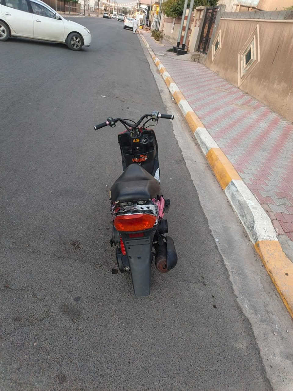 اعادة نشر بسبب الوعود الكاذبه 
دراجه ماكس عدله مرتبه فول شلعه ومعدل 
كفرات كله موجوده
كله ختم 
مابيه نقص بس هندر 
نكره صلف شغاله 
سعر 350
***********
