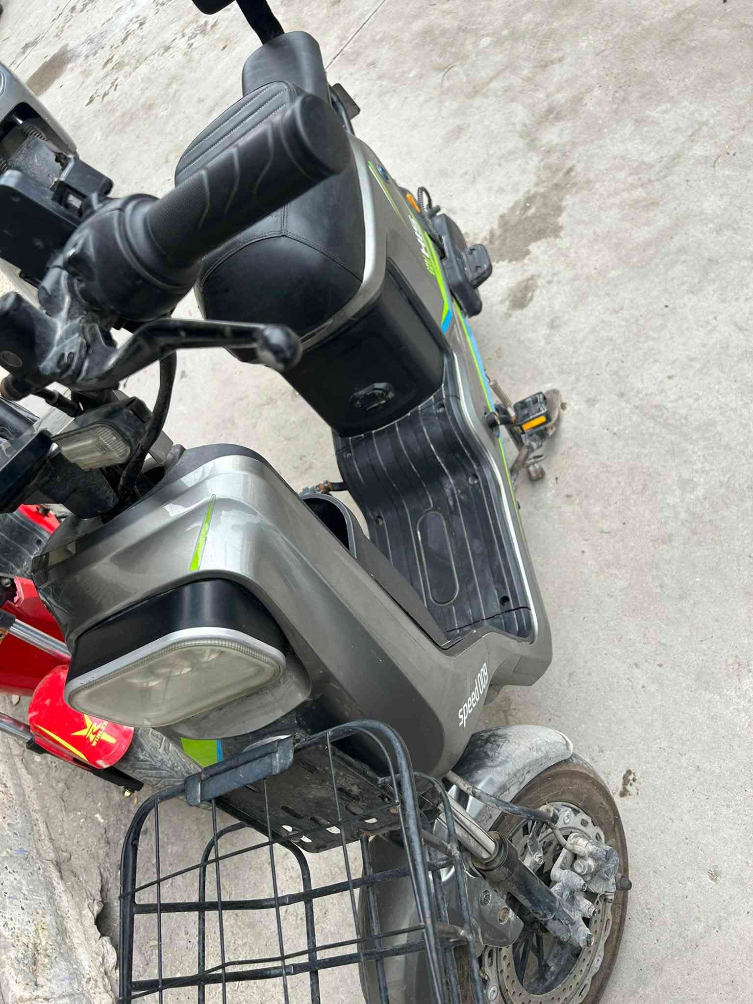 HIS • بطارية A+ ٥ • أربع سرعات
