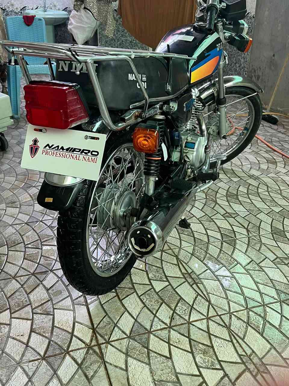 سلام عليكم دراجه نامه محرك رابيدو دراجه نقص ما بيها خير من الله اوراق بغداد السعر ٥٢٥ الرقم ***********
