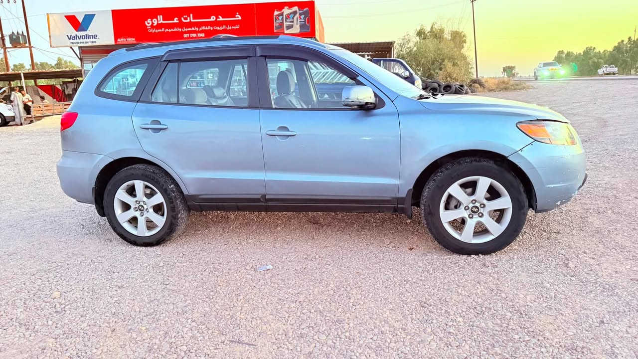 سلام عليكم سنتافية موديل 2009رقم ديالى سيارة خير من الله مال بيت  مكينة مبدلة جديد تخم تاير جديدا صدر وحدادية كلشي جديد  سيارة خير من الله 
السعر 120وبيهه مجال 
***********
