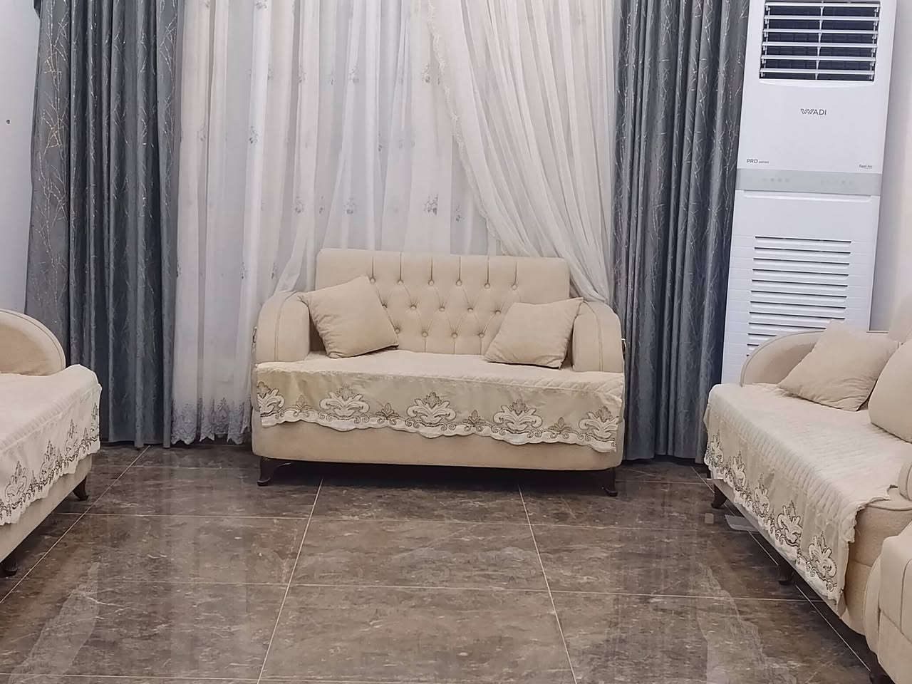 السلام عليكم 
تخم مستعمل اخو الجديد العدد 2تخم
الرقم ***********
مكاني ميسان

