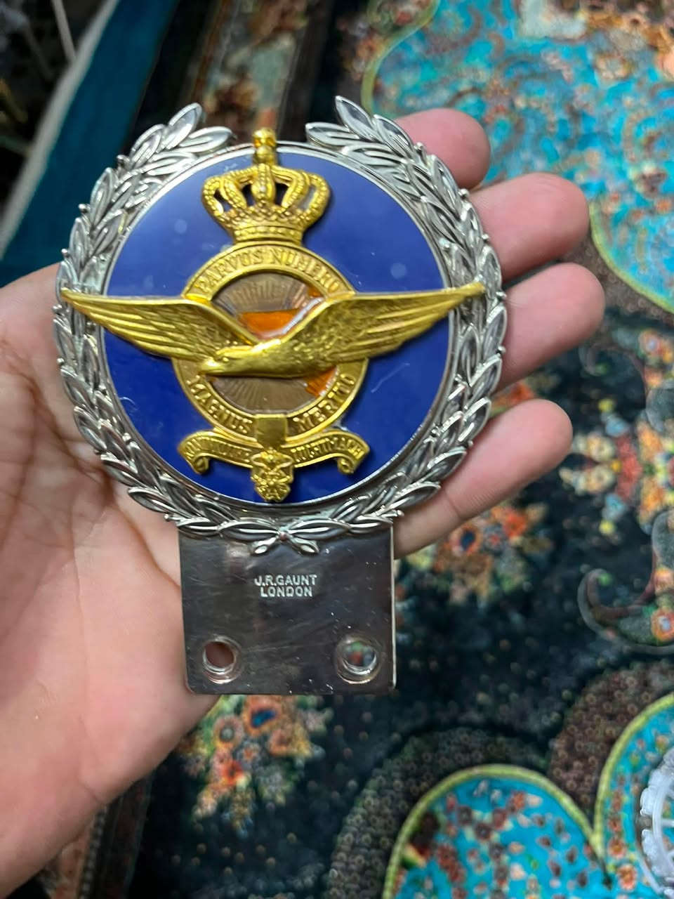 السلام عليكم 

 باجات اصليه البيع  
***********
