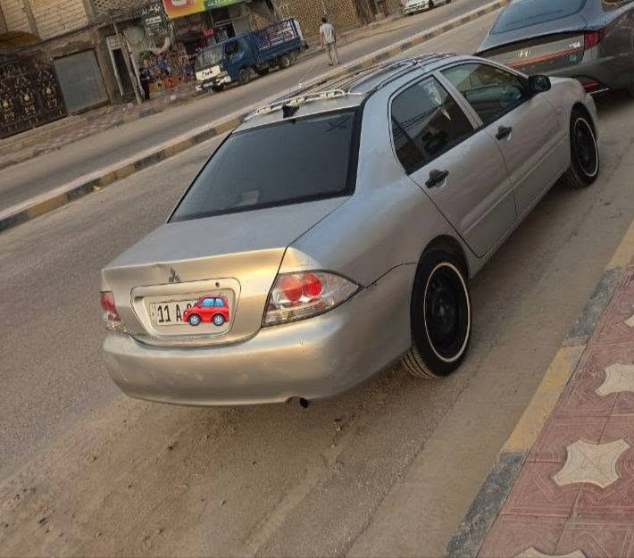 السلام عليكم 
لانسر لبيع 
2010
بيها شويه صبغ بل جاملغ الوره ولباقي كفاله
جاهزه كير محرك تبريد حداديه
رقم بغداد انكليزي بسمنه
سعر 67 وبيها مجال 
مكان نجف 
***********

