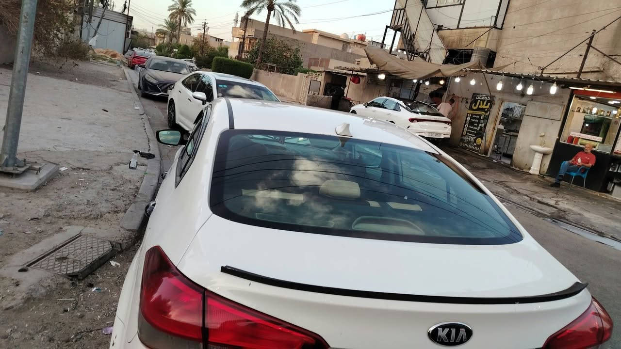 كيا فورتي موديل ١٧للبيع وارد أمريكي محرك ٢٠٠٠ دوش جاهزه خير من الله كامله تبريد كهربائيات كلها شغاله رقم اربيل  منضومه غاز السعر ب٩٥ وبيها مجال المكان بغداد الرقم ***********واتساب
