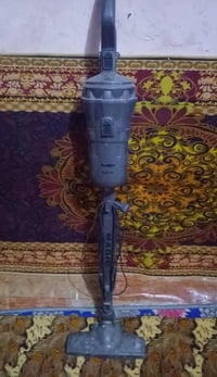 قلاية هوائية • مكنسة كهربائية • شغالات