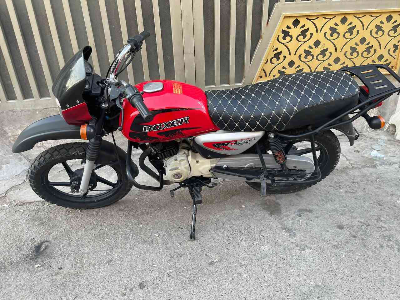 سلام عليكم دراجه بوكسر جبلي 2020 دراجه خير من الله مكينه لا تنقيص لا صوت لا نضوح دراجه اوراقه ضايعه بس مكاتبه ومنفيز اكفلك حلال وحرام مكاني بغداد حي السفير تصل ودلل ***********
