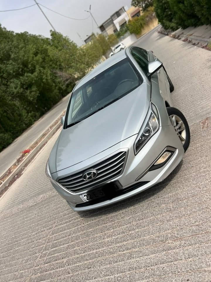 سوناته مديل. ١٧. جديده. كولش صارله سبوع. من. كملت. ع. وضع. الشركه السعر ٤٧ وبيه. مجال بسيط. الاستفسار ع. رقم ***********
