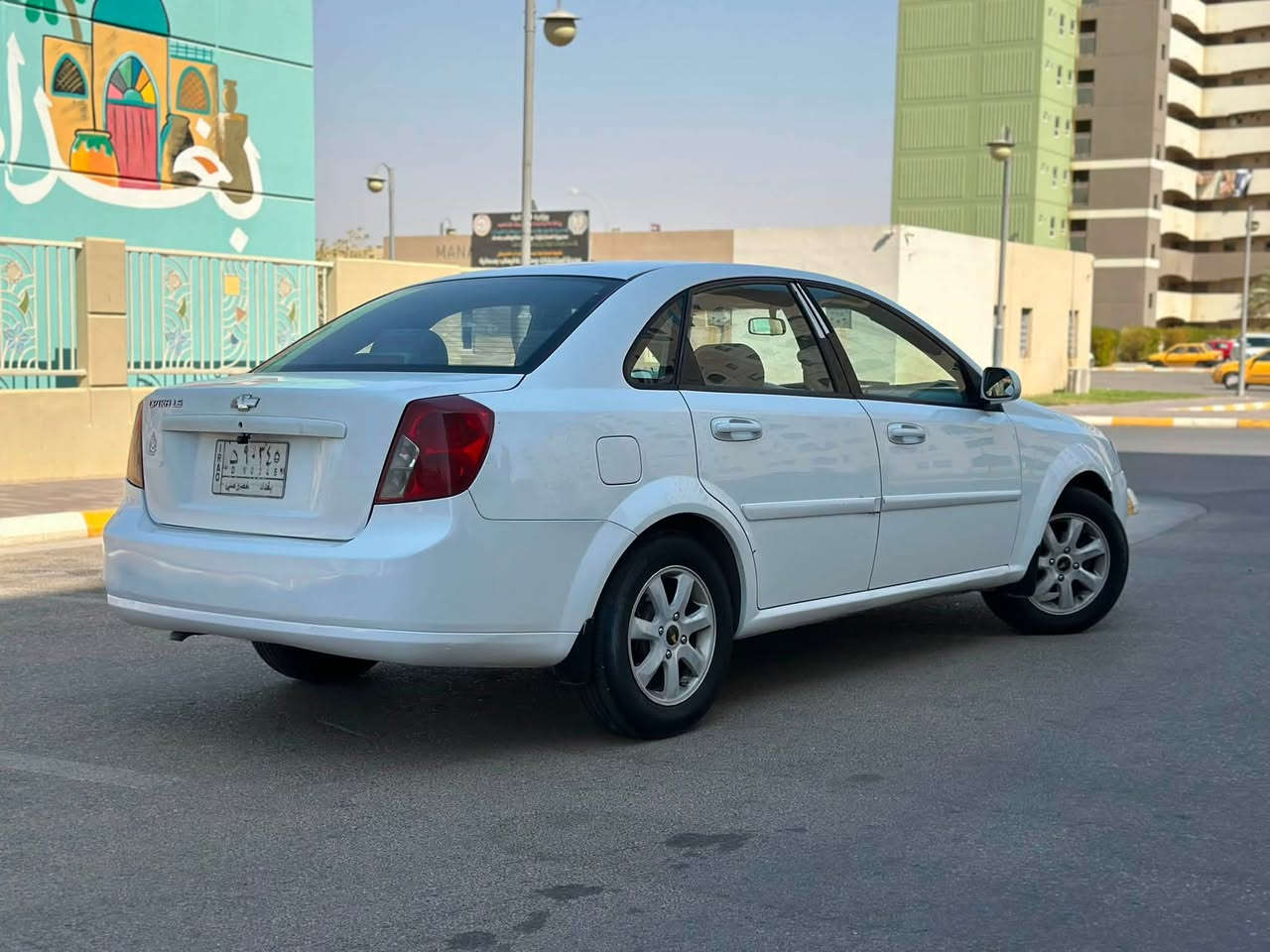 السلام عليكم 

اوبترا ٢٠١١ شركه عامه رقم بغداد 
سياره جاهزه مابيهه نقص 
كير مكينه جديد
تبريد منضومه جديده 
حداديه امامي خلفي جديد 
تخم تاير جديد
منضومه تايم جديده قايش و رولات 
اذاين مكينه جدد. 
تعمير كامل ميحتاجلهه مصرف دينار. 
السياره بيهه قبق جنطه صبغ مع جاملغ امامي جهه السايق ودوس. 
للبيع السعر ٧٢ وبيهه مجال بسيط 
للاتصال او الاستفسار على 
***********

