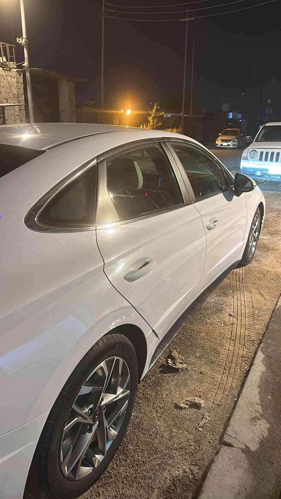 سلام عليكم  سوناتا 23 رقم بصره بسمي بصمه مكينه 2500 ماشيه 36 سياره جديده تبديل بنيد ابلادي بيهه رصعه بلبنيد ورصعه بلباب الورا زغار كلشششش مكان بصره شط العرب سعر 177 رقم جديد الماني الاستفسار ***********
