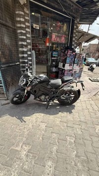 بنلي للبيع مرقم الدراجه خير من الله سعرها ١٩٠٠بيها مجال للاستفسار خاص ...