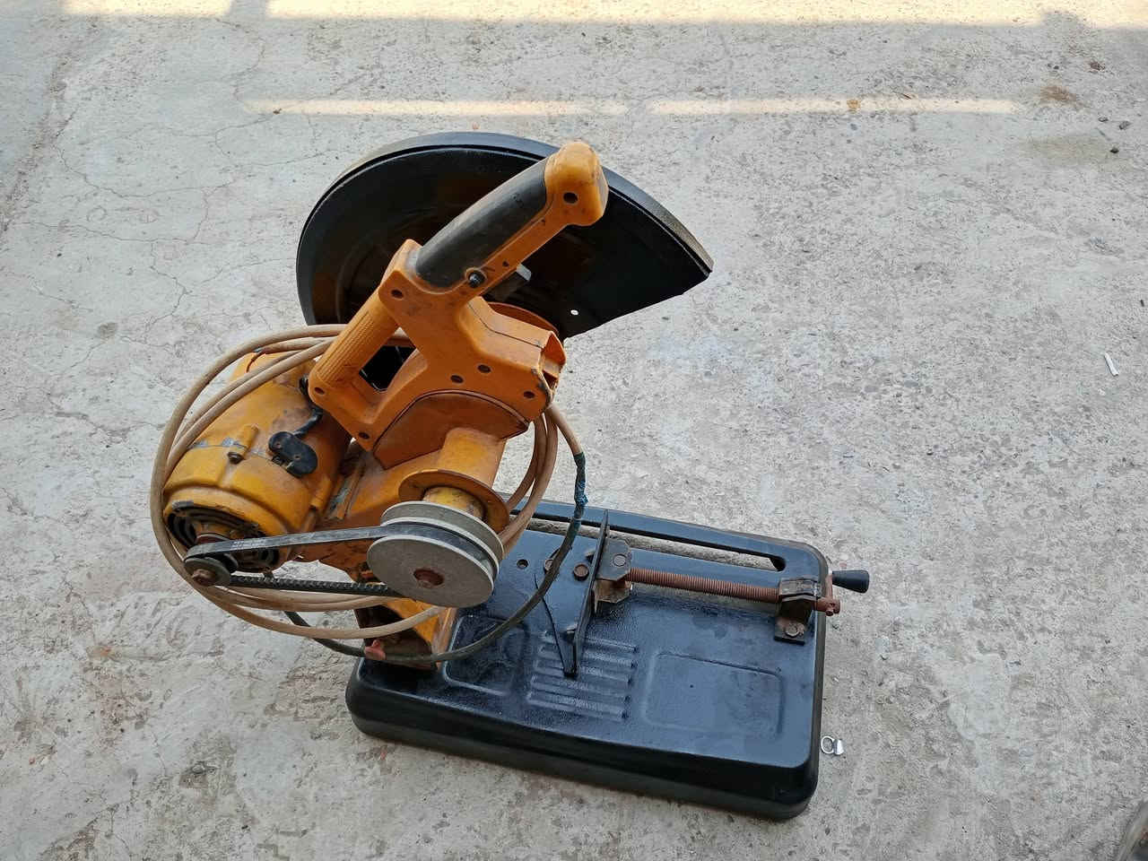 للبيع ***********
