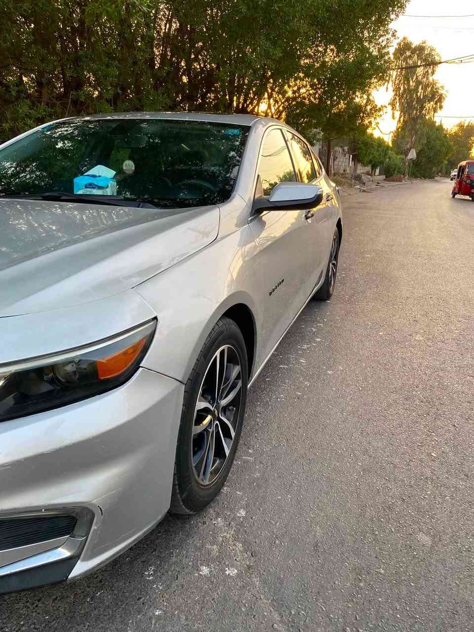 ماليبو موديل 2018 LT للبيع السياره فول ما عده الكشنات مو جلد فتحه تحكم ستيرن شاشه كار بلاي بانوراما حادثها بامريكا بسيط الدعاميه وشويه من البنيد او بل عراق قطعتين السياره بيها ٣ قطع تصليح فقط السياره تخبل خير من الله 

السعر 88 ورقه متواجد فيس او واتساب وتصال رقمي ***********
