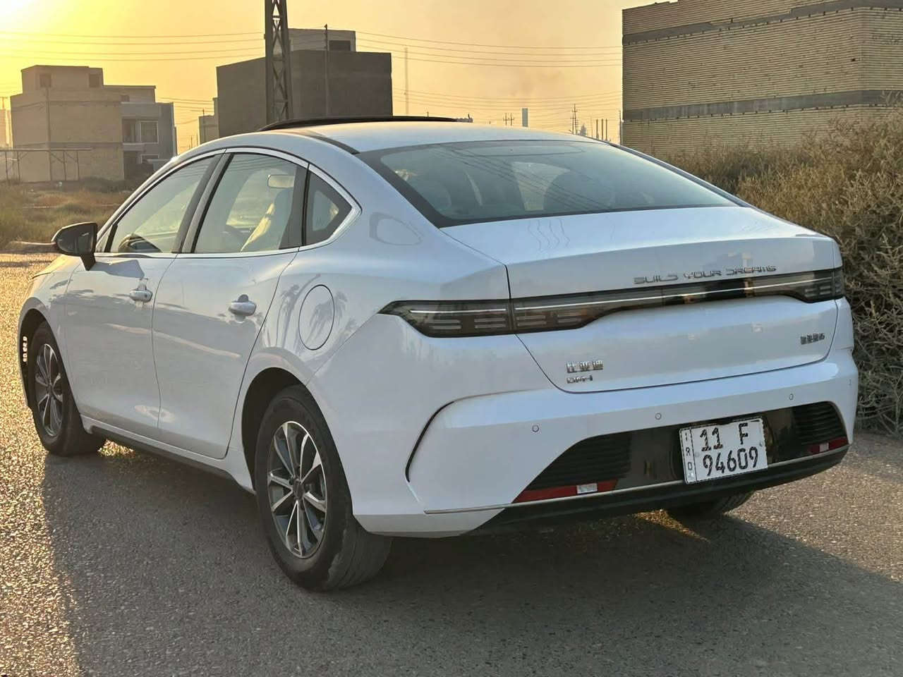 🚗✨ BYD Destroyer 2025

🔹 فتحة سقف
🔹 عدسات زنون
🔹 LED أمامي وخلفي
🔹 كاميرات محيطية 360°
🔹 مقاعد جلد
🔹 شاشة قلاب
🔹 كير ماوس
🔹 تحكمات ستيرن
🔹 تبريد بقطعتين ❄️
🔹 كاميرا خلفية
🔹 حساسات أمامية وخلفية
🔹 هاند بريك كهربائي
🔹 Auto Hold
🔹 بصمة تشغيل ودخول ذكي

السيارة زيرو ع كد الترقيم  129 كم وباسمي 
بيهه رصعة بجاملغ امامي مسحوبة bdr فقط ومتبين

السعر 22.200 مرقم وتحويل ثاني يوم 
🛡️
📍 العنوان:

بغداد / الدورة

للاتصال /. ***********
