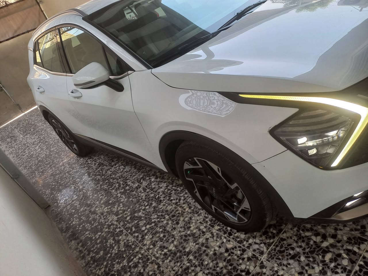 سبورتج ٢٤ خليجي رقم بغداد بسمي ماشيه ٣٨ الف تخم تاير الشركه سبير منازل تشغيل وابواب بصمه تشغيل عن بعد كشنين كهرباء اشاير ومري شفط تدفه كشنات ملاحضه امبدل بيها بنيد اثر تخه بصيطه السعر ١٨٧ المكان بغداد مشتل راست المعلمين ***********
