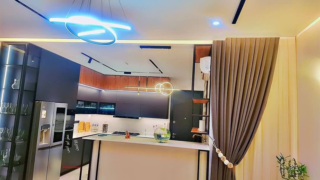 💫 ذوقٌ يُرى… وشعورٌ يُعاش
حين يجتمع الذوق مع التفاصيل الجميلة، يتحول بيتك🏤 إلى مساحة تعكس شخصيتك وتمنحك إحساسًا مختلفًا بالراحة. 
▪️ أحدث الديكورات الجبسن بورد 👇 
▪️ أفظل شركات الأصباغ 👇 
▪️ أجمل تصاميم للجبسن الأناره 👇 
▪️ موقعنا بغداد مجمع حوراء بغداد 👇 
للاستفسار الاتصال على الرقم *********** متوفر واتساب عمر أبو أنس
