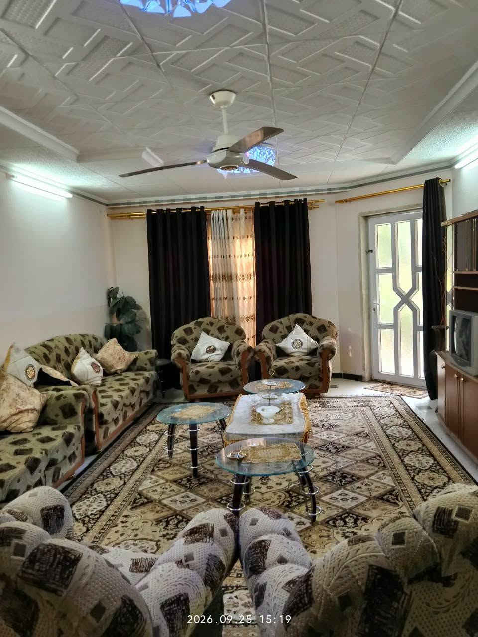عروض مكتب اساور للعقارات 
دار للبيع في حي الكندي الاولى
288 متر واجهه 12
موقع مميز جدا قريب من سايدين
سند طابو الزهور
شرط التحويل
طابقين
البيت نظيف جدا صالح للسكن
شارع تبليط
لمعرفه السعر اكتب تم ليصلك على الخاص
للاستفسار زياره المكتب سايدين البحرين مقابل مطعم احمد الحاج صلاح
***********
***********

نص مكتوب في الصور:
- 2026.09.11 06:02
- 2026.09.25 15:18
- 2026.09.25 15:19
- 2026.09.25 15:14